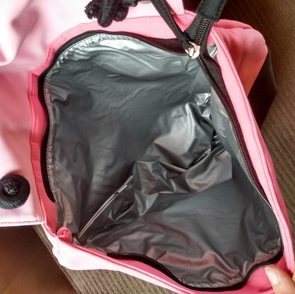 Victoria Secret Insulated Beach Bag - Picture 5 of 9